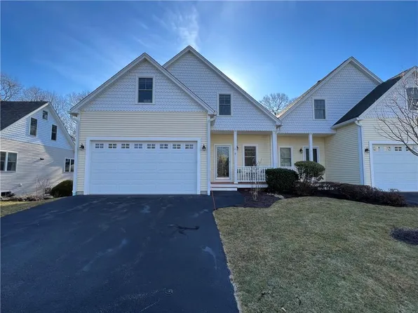 45 Southwinds Dr, South Kingstown, RI 02879