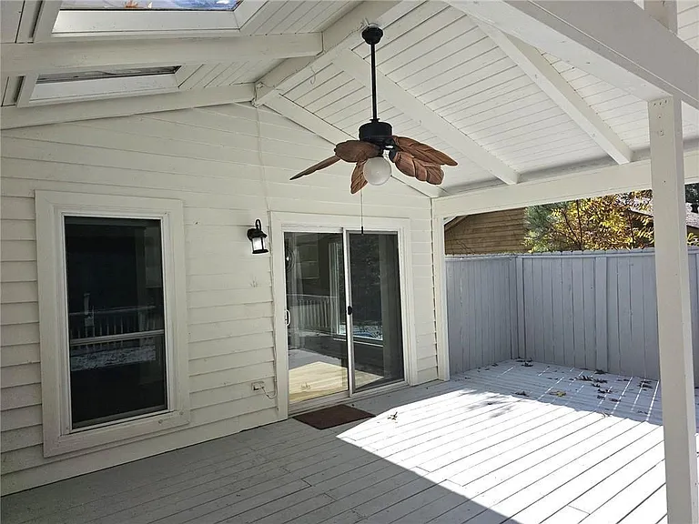 10085 Old Woodland Entry — Photo 24