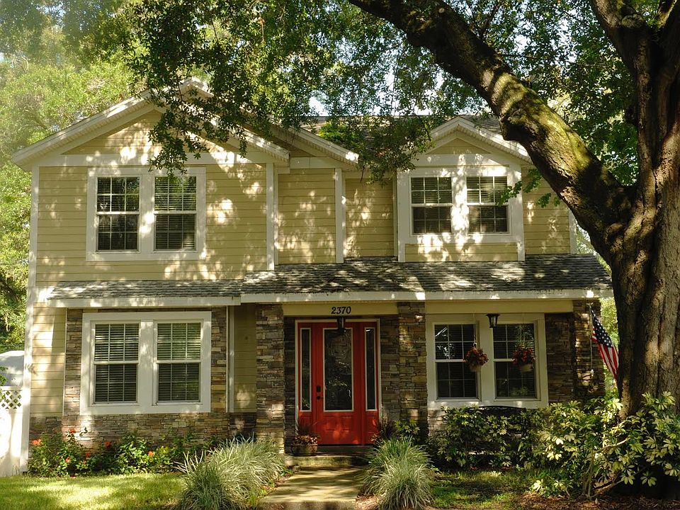 1st image of 2370 Woodlawn Cir E