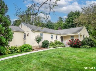 11 Jefferson Drive, New Milford, CT 06776