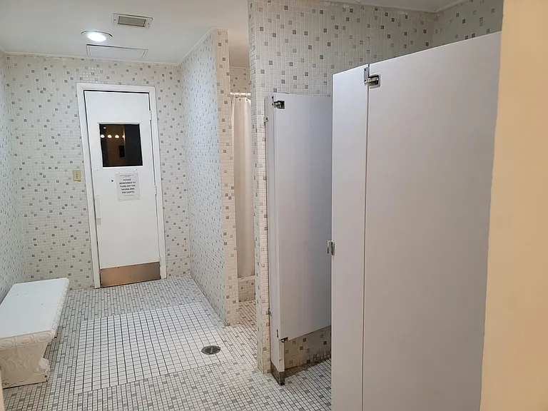 401 Golden Isles Dr #1007 — Photo 55