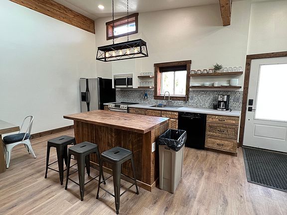 Fully outfitted kitchen - ready to cook in.
