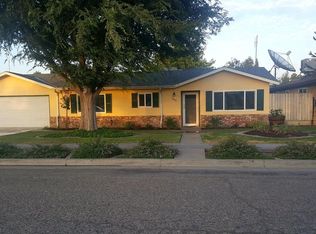 880 S Kazarian St, Tulare, CA 93274