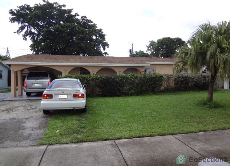1st image of 3551 NW 1st Ct