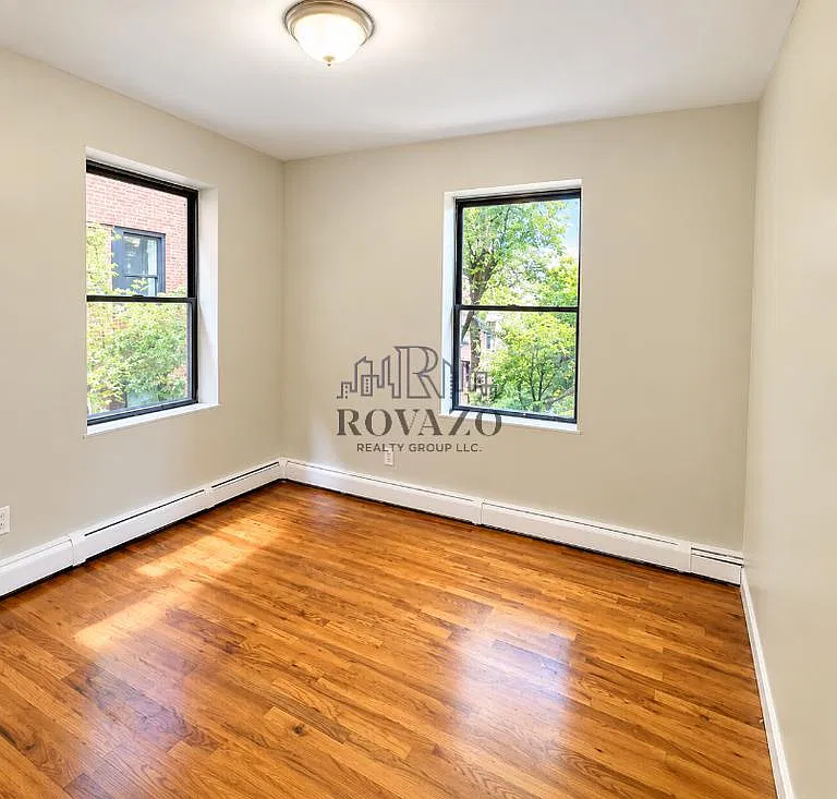 2 bed, 600 sqft, $1,795 — Photo 4