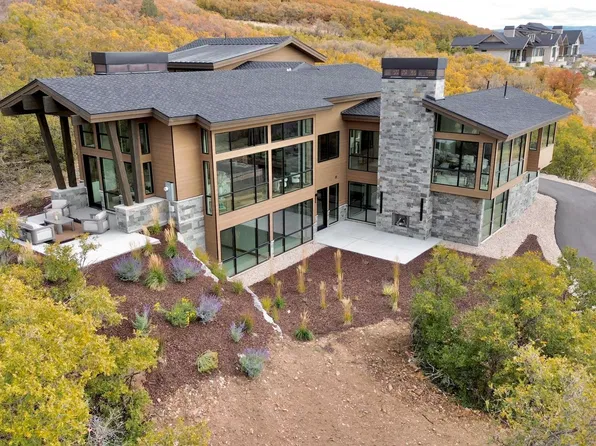 11004 N Wrangler Cir, Hideout, UT 84036