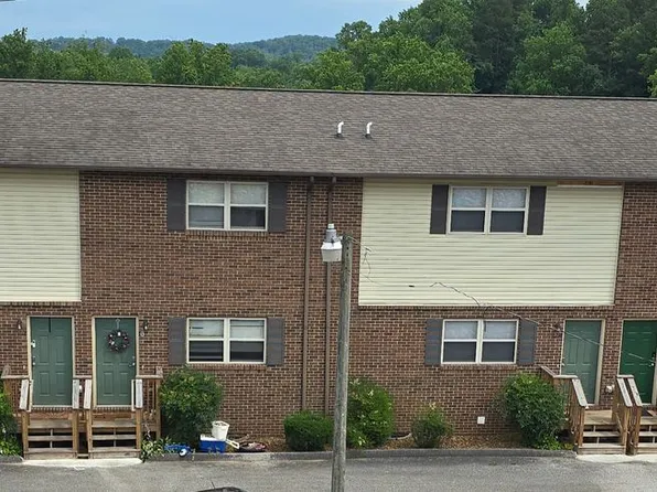 Fox Ridge Apartments, 434 Hillside Dr #17, Harriman, TN 37748