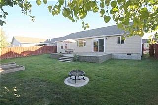 2nd image of 2715 Daisy Dr