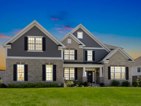 27 Shenandoah Cir, South Barrington, IL 60010