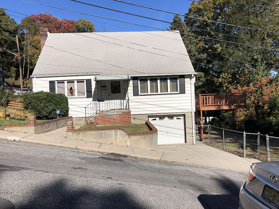 1st image of 23 Woodside Ave