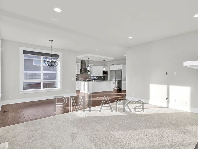 6603 SE 7th Pl — Photo 4