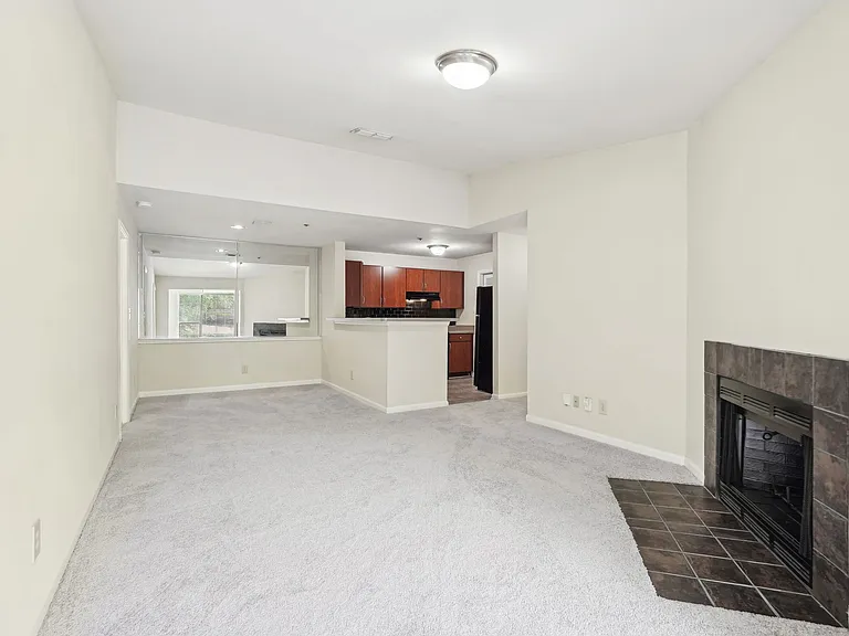 Wesley Place Apartments at Lawrenceville — Photo 16
