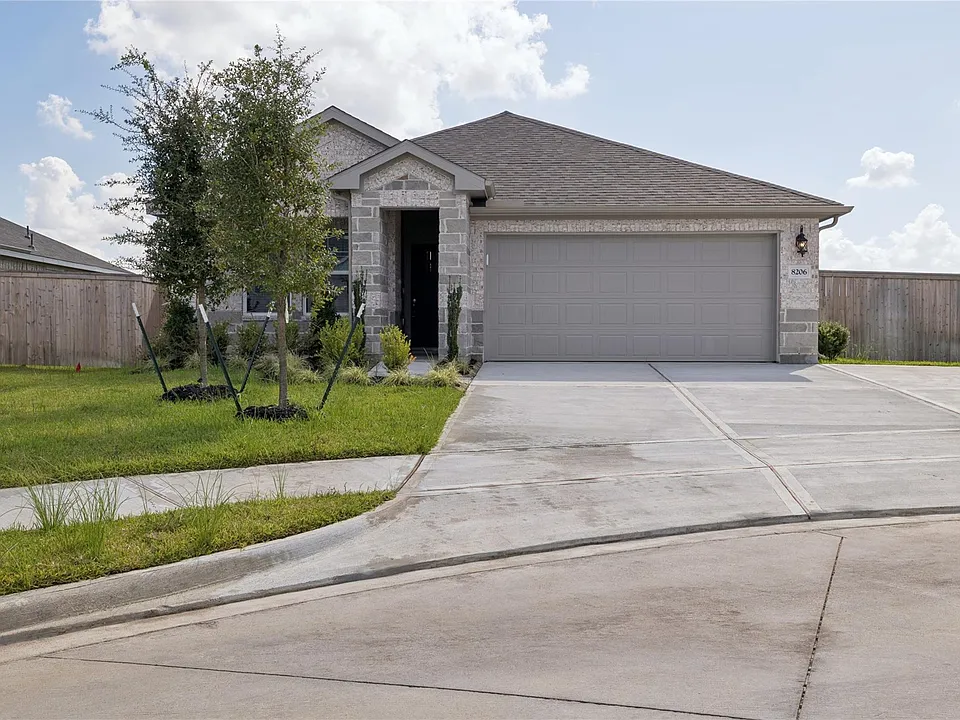 8206 Blackwell Cove Dr