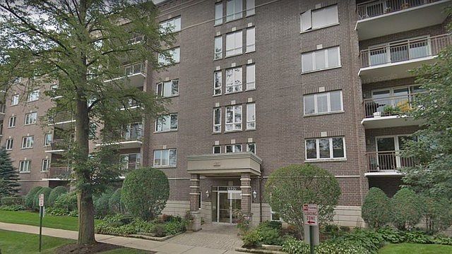 1st image of 1327 Brown St Unit 306