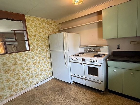 5th image of 8750 S Kilbourn Ave