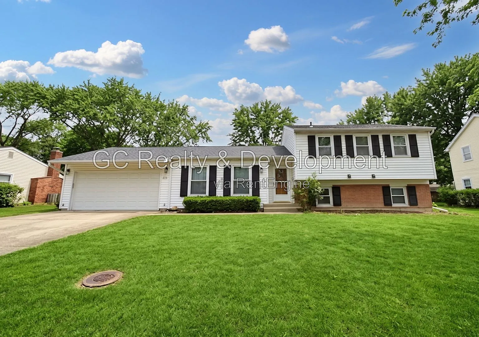 4 bed, 2.0 bath, 2292 sqft, $3,450 — Photo 1