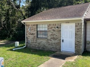 1235 Continental Ct, Tallahassee, FL 32304