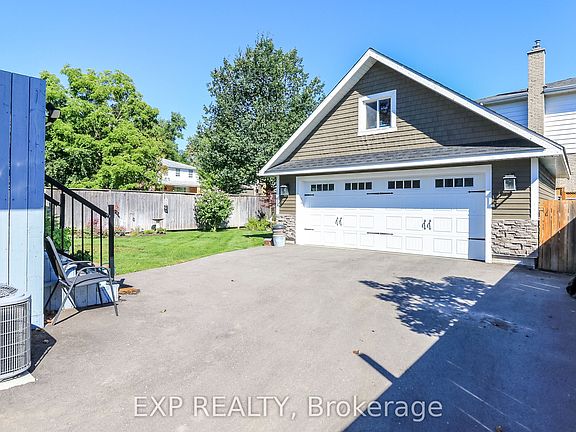5th image of 258 Napier St #Basement
