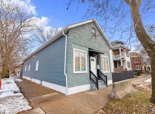 8601 S Houston Ave, Chicago, IL 60617