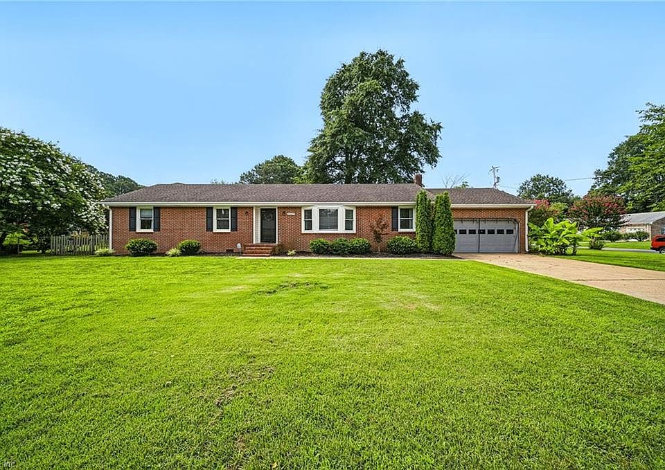 1st image of 5607 Greenefield Dr N