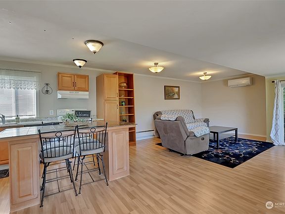5th image of 31813 21st Avenue SW #18