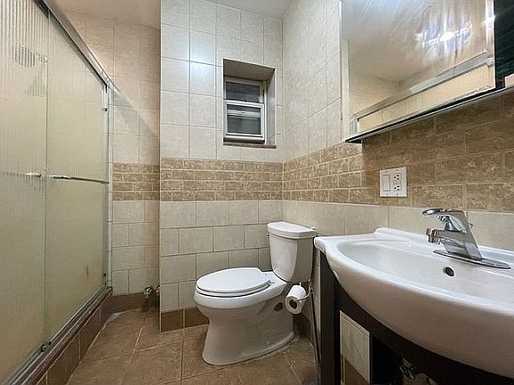 4th image of 254 4th Ave #8