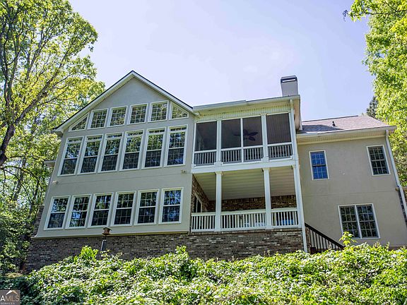 5th image of 31 Rocky Cir NE