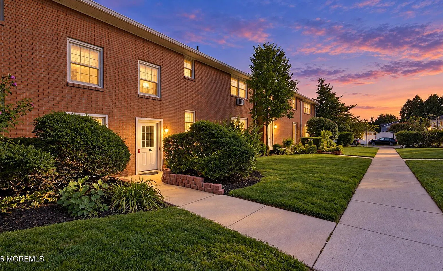 1 bed, 665 sqft, $2,300 — Photo 3
