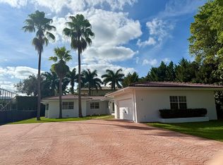 52 Camden Dr, Bal Harbour, FL 33154