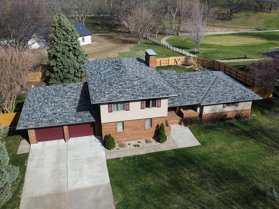 1st image of 623 Wildwood Ln