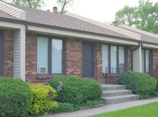 2810 Sandy Hollow Rd, Rockford, IL 61109