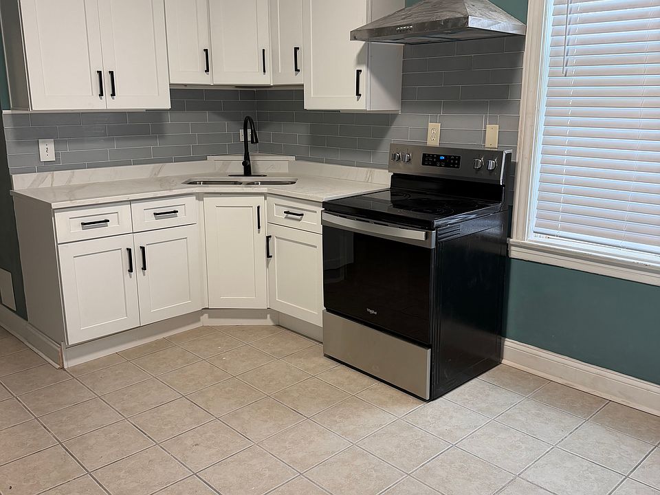 1st image of 5125 W 30th St APT 2R