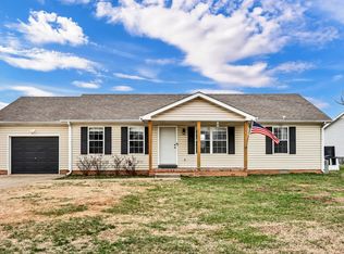 102 Pappy Dr, Oak Grove, KY 42262