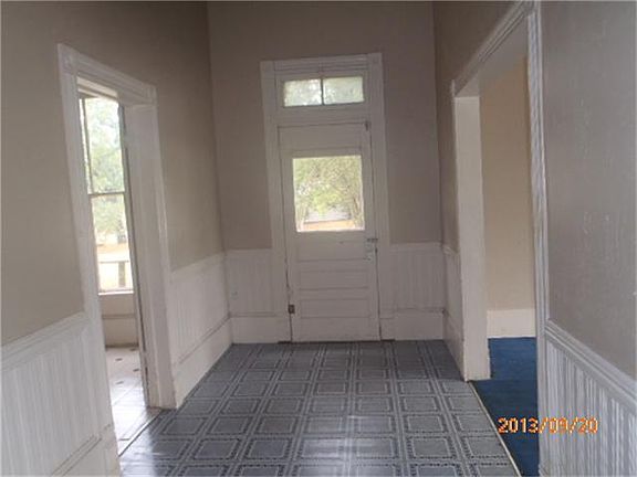 Side entry