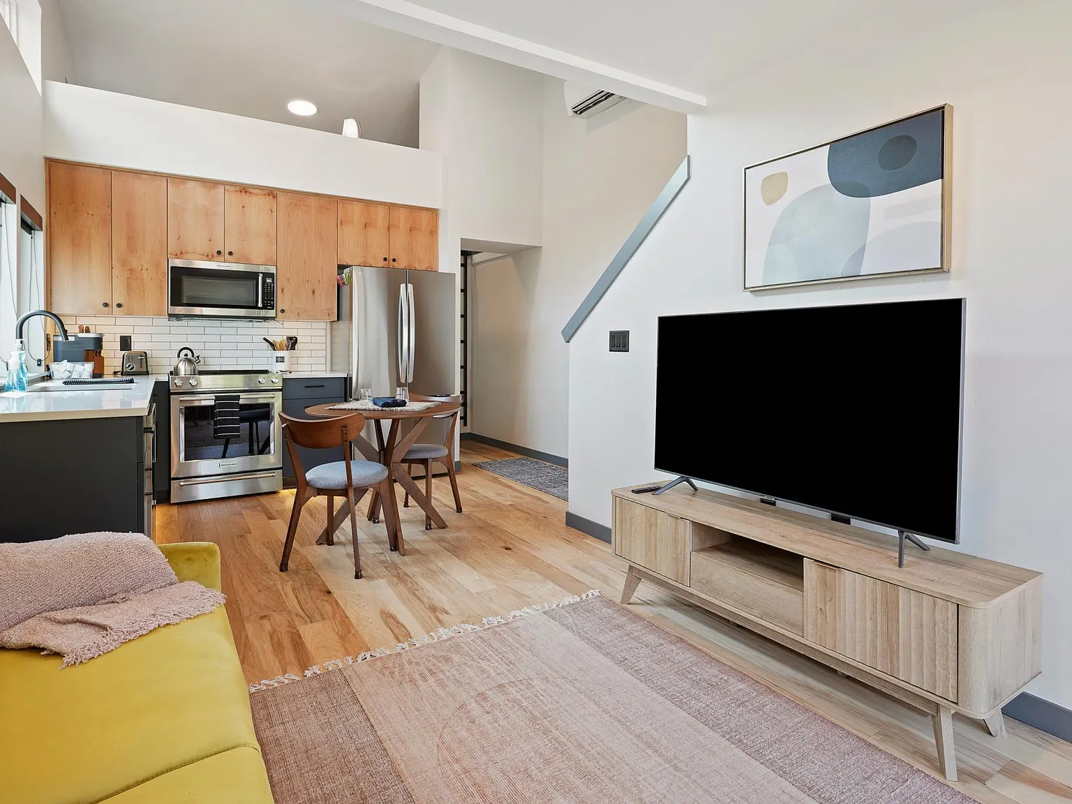 1 bed, 462 sqft, $2,500 — Photo 3