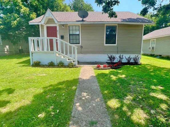 611 E Ward St, Tahlequah, OK 74464