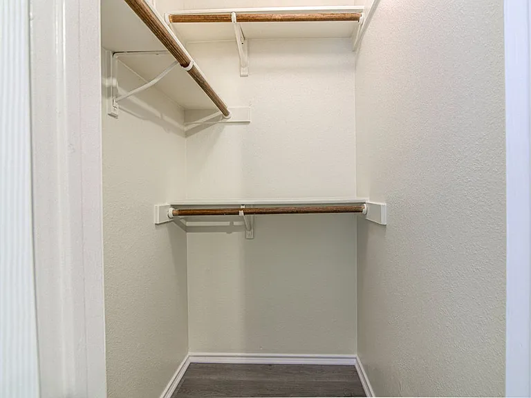 1604 Southwestern Trl — Photo 14