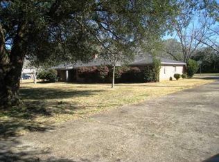149 Parker St, Lucedale, MS 39452