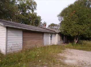 5569 Orchard Beach Rd, Cheboygan, MI 49721