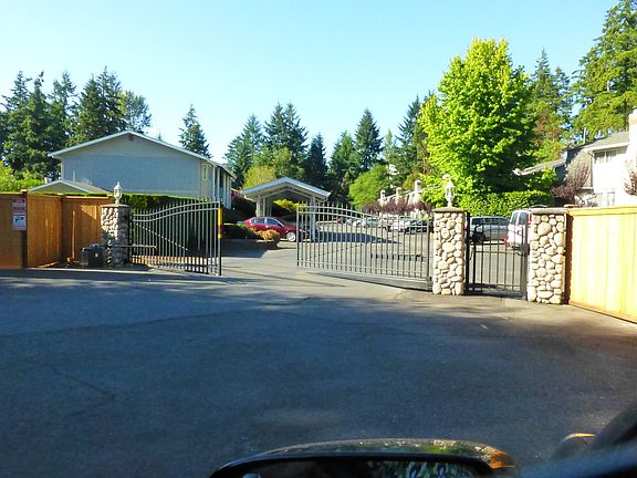 4th image of 8315 Cirque Dr W Unit 2