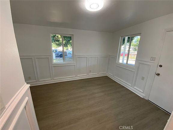 5th image of 1702 S Monterey Ave