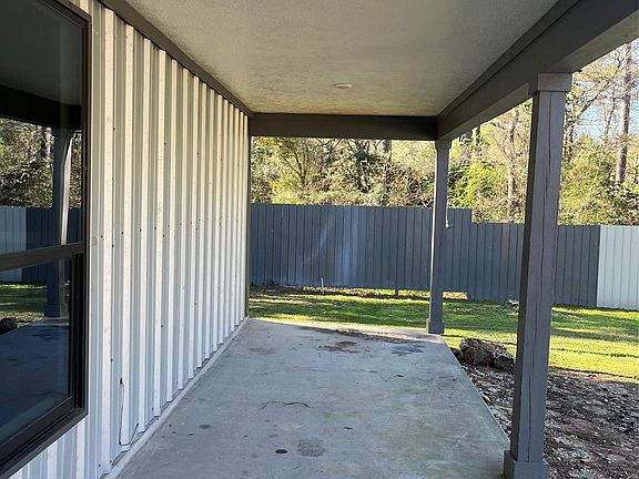 3rd image of 18222 Bonnie Alice Dr #B