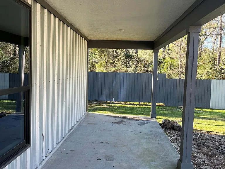 18222 Bonnie Alice Dr #B — Photo 3