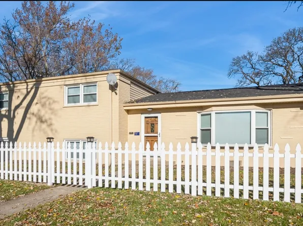 701 La Clare, Wilmette, IL 60091