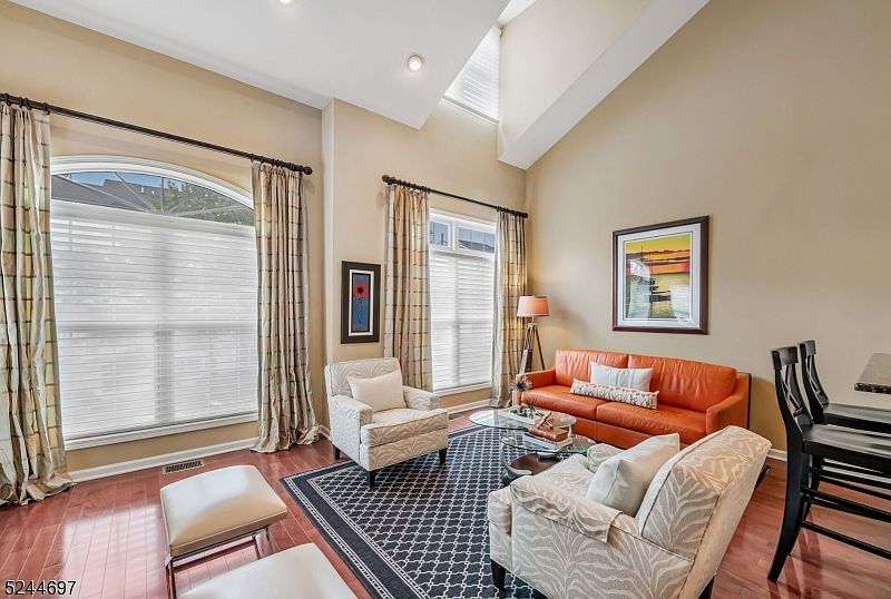 10 Sweeney Ct Montvale NJ Zillow