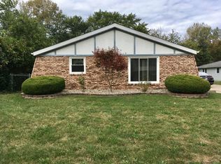 1912 Patti Ln, Schererville, IN 46375