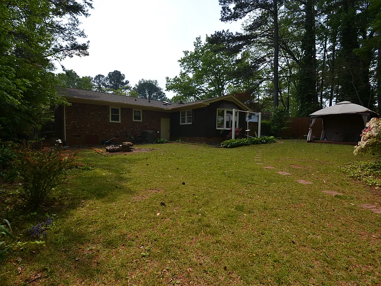 806 Kingswood Dr — Photo 41