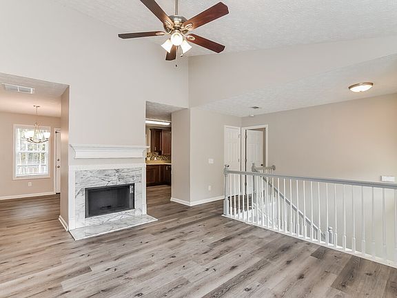 5th image of 532 Shoal Cir
