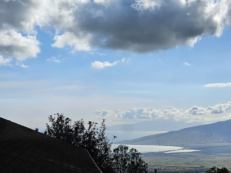 12 Upper Kimo Dr #B — Photo 1