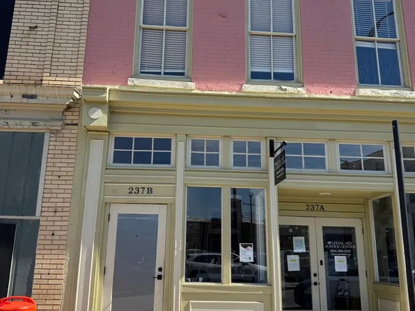237 N Sycamore St #B, Petersburg, VA 23803